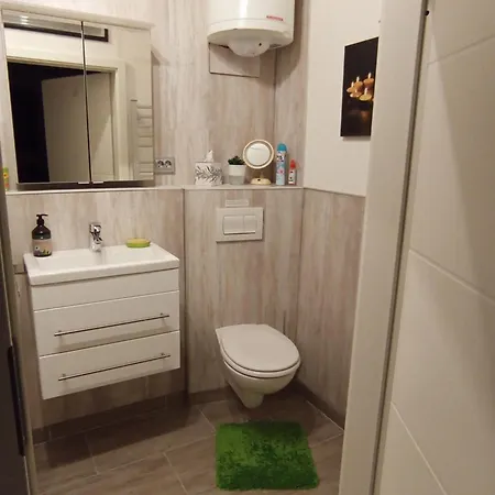 2-personen In Ruhiger Umgebung Appartement Ehringshausen (Lahn-Dill)